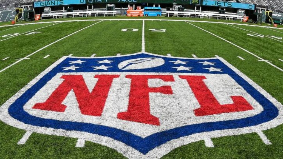 NFL no Brasil? Pela 1ª vez, país vai receber jogos da maior liga de futebol  americano do mundo